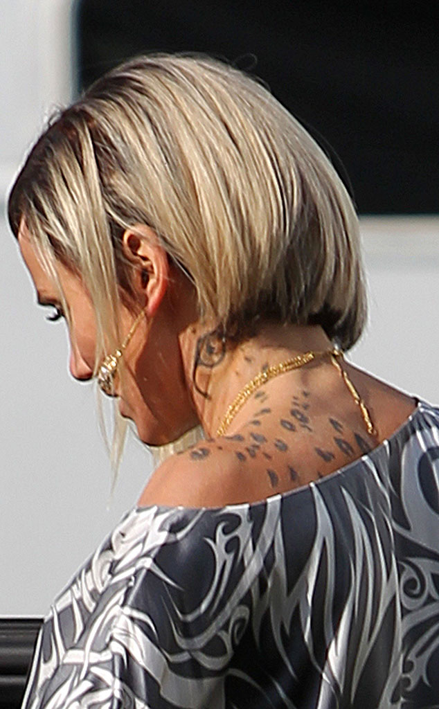 Cameron Diaz Rocks CheetahPrint Neck Tattoo for New Film